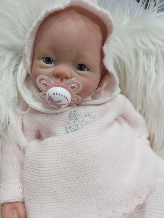 Bebé reborn silicona