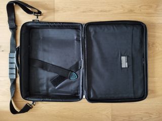 Maletín PC portátil Tech Air