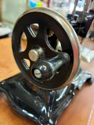 MAQUINA COSER MINI
