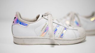 (Mujer) Zapatillas Adidas Superstar blancas