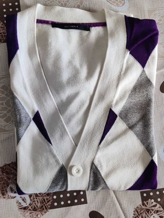 Maglioncino bianco , cardigan,