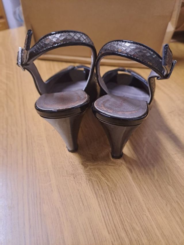 Sandalias marca Sacha London