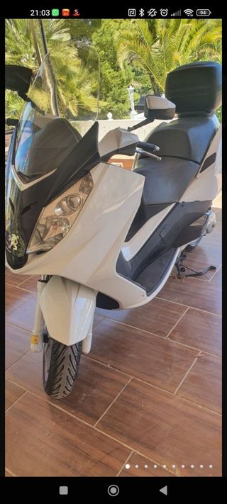 Se vende scooter Peugeot Satelys 125