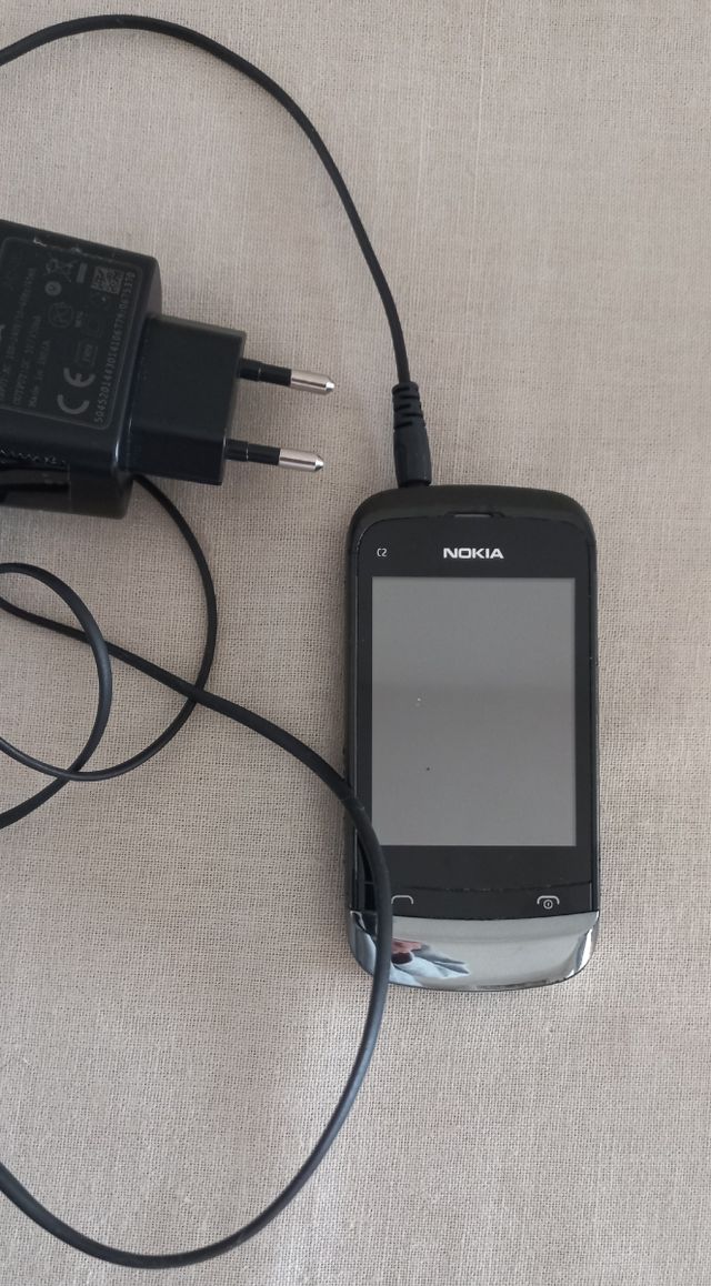 Nokia C2 - 02