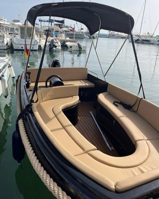 alquila tu barco sin licencia