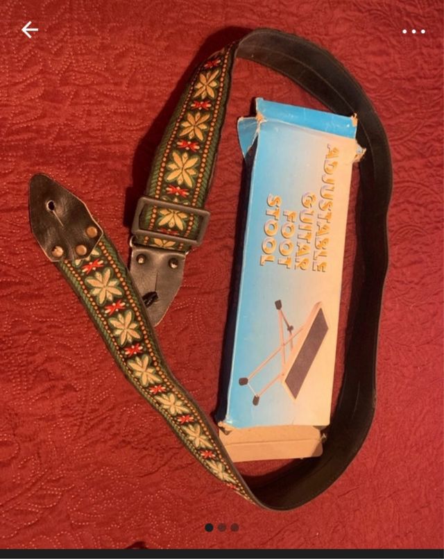 poggiapiede  per chitarra