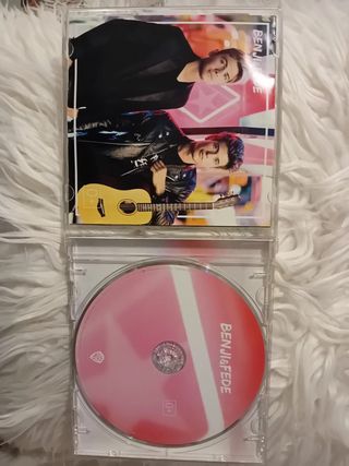 CD Autografato Benji & Fede album 0+ , anno 2016