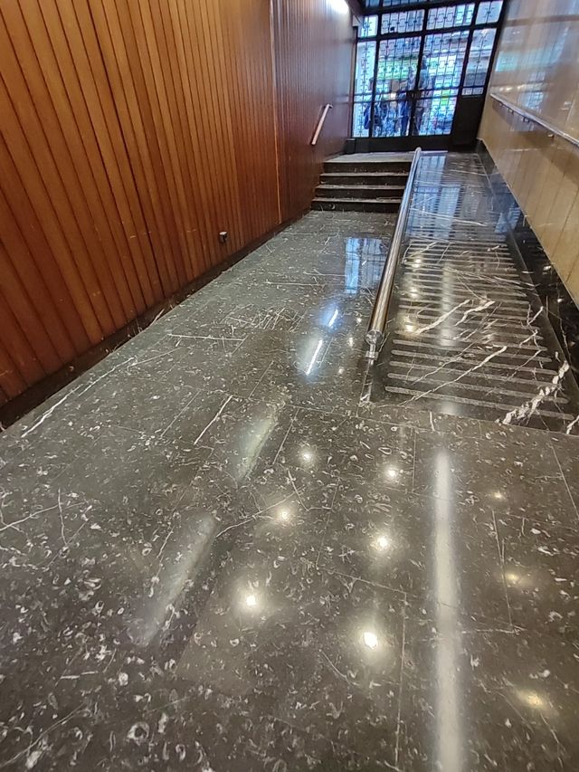 Pulidor de suelos en Barcelona