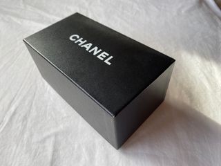 Caja gafas de sol CHANEL
