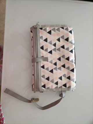 Cambiador bebe portátil