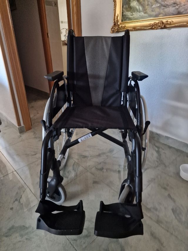 Silla ruedas NUEVA