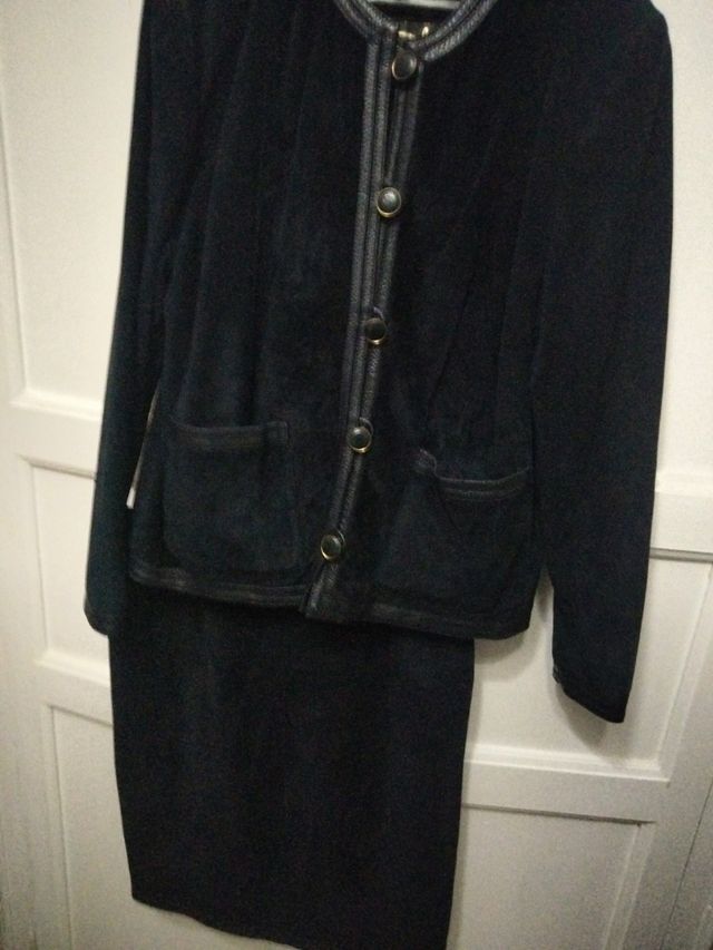 Traje ante,azul marino.Clasico