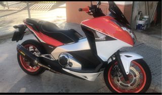 moto de 700cc