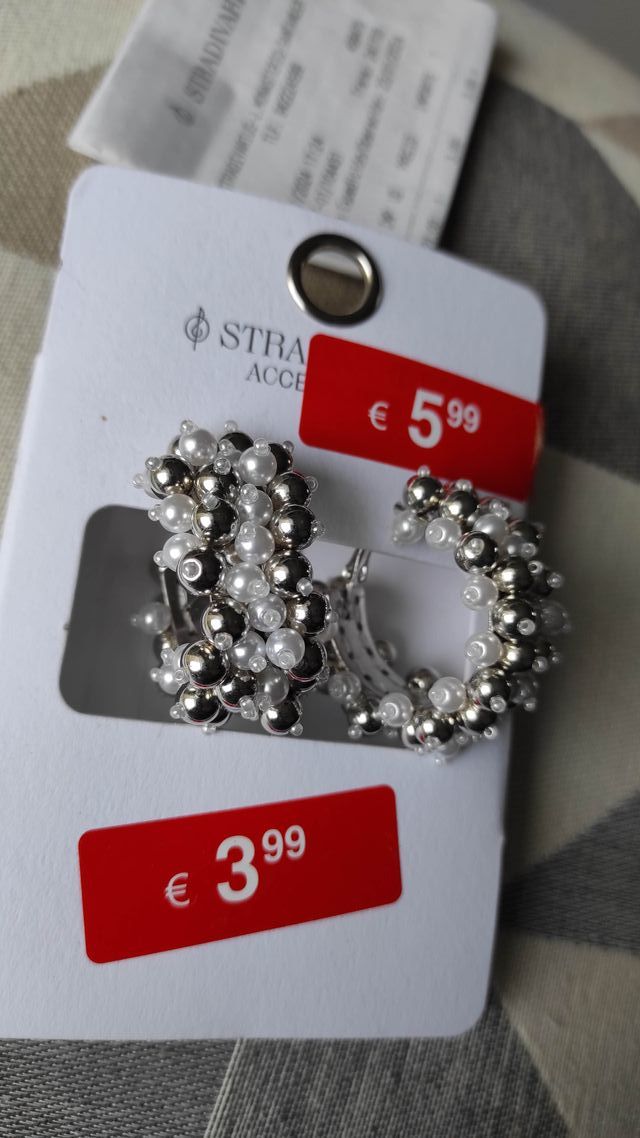 Pendientes multiperla Stradivarius