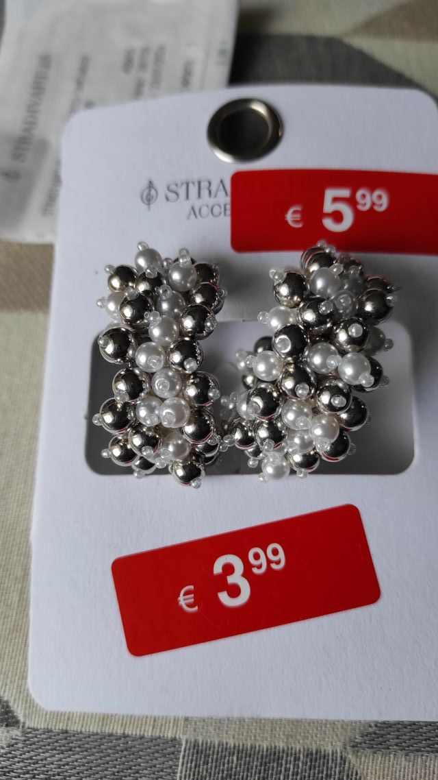 Pendientes multiperla Stradivarius