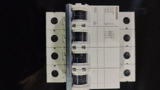 Interruptor automático Siemens 63A 3+N