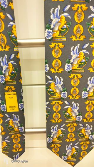 Corbata de Leonard