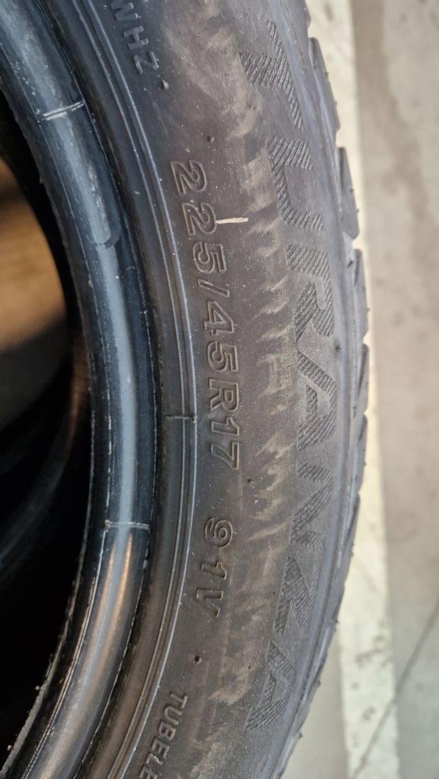 Neumáticos 225/45 R17 Bridgestone