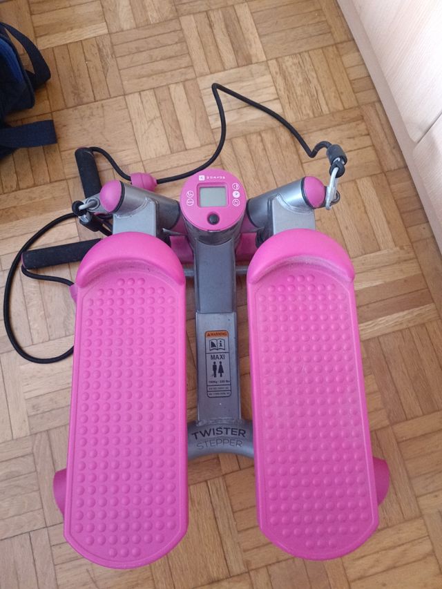 aparato de gimnasia para subir escaleras