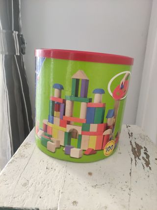 Bebé llorón pavo real