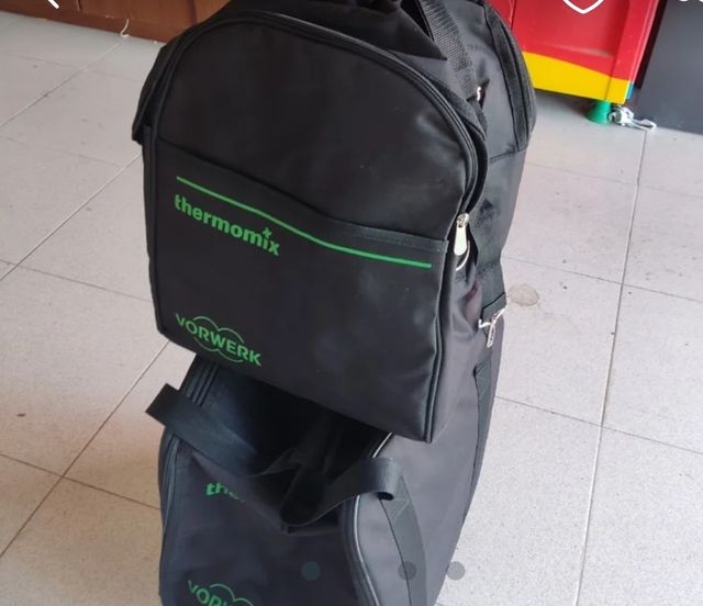 Carro y bolsa Thermomix
