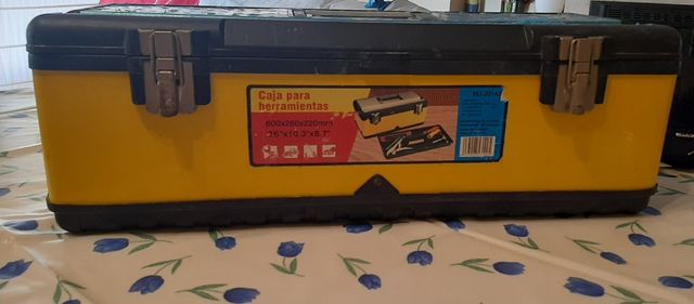 Caja de herramientas metalica