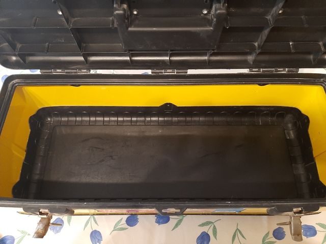 Caja de herramientas metalica