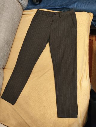 Pantalón traje perfecto estado de Zara