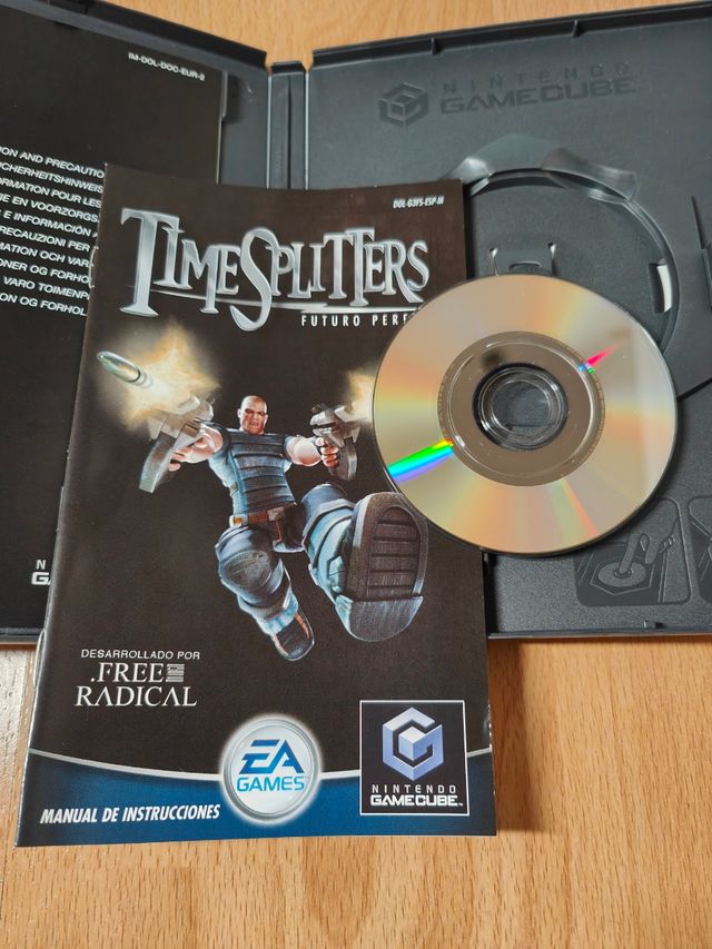 TimeSplitters Futuro Perfecto para Game Cube.