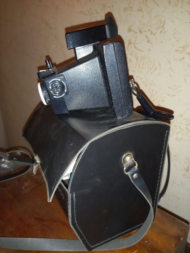 Macchina fotografica polaroid