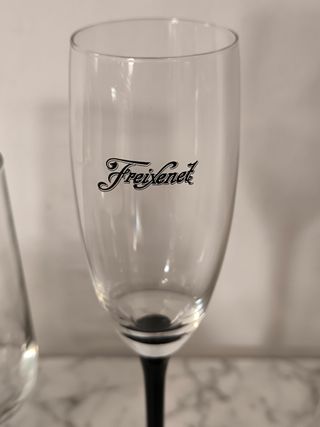 SURTIDO VAJILLA COPAS TAZAS