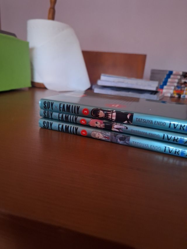 Mangas de SpyXFamily