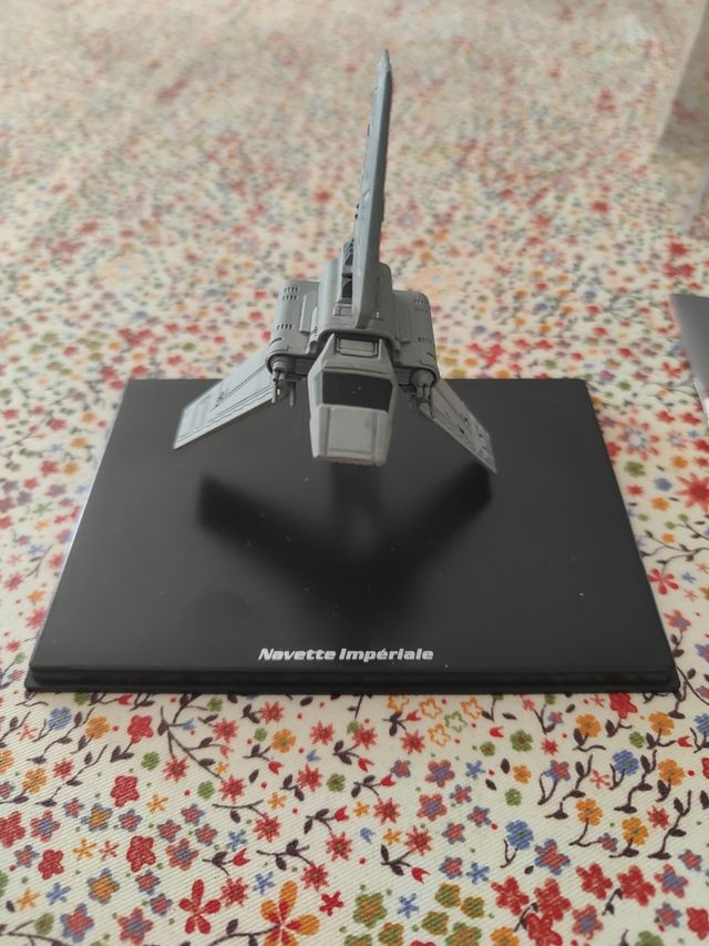 Star wars. Nave clase Lambda