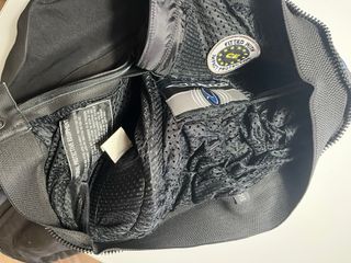 tuta damoto tecnica in pelle