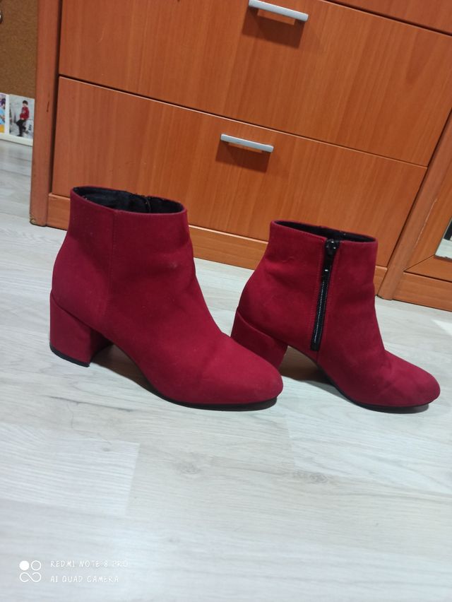 Botas