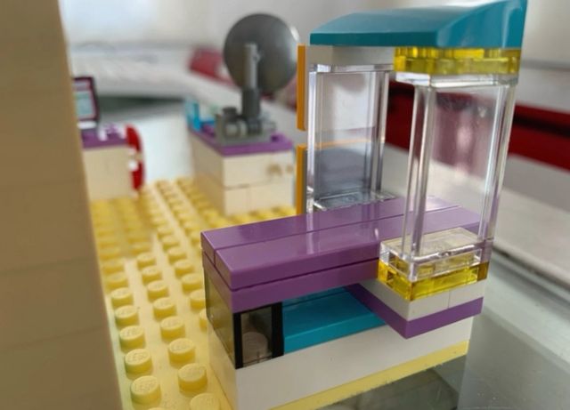 LEGO Friends Clinica Veterinaria nuevo