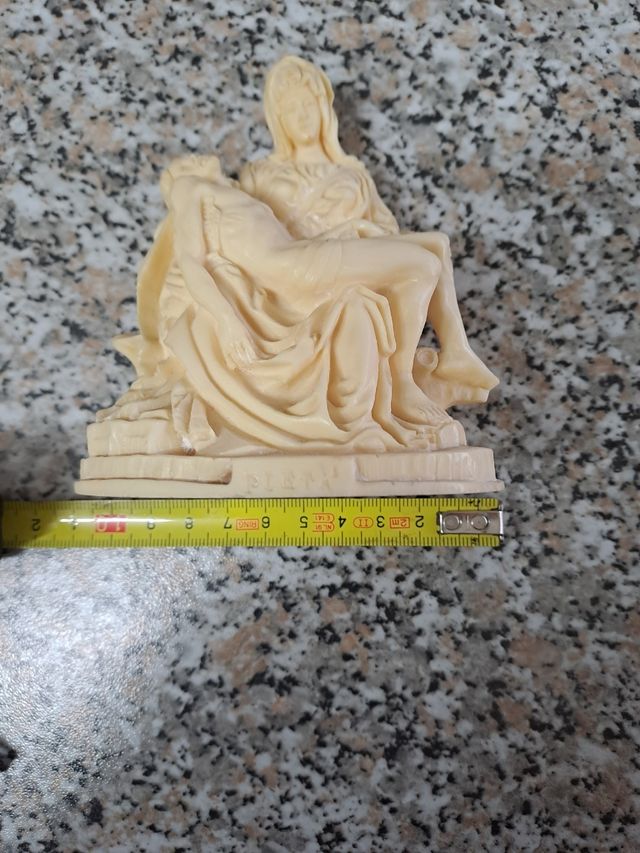 Souvenir religioso riproduzione PIETA'