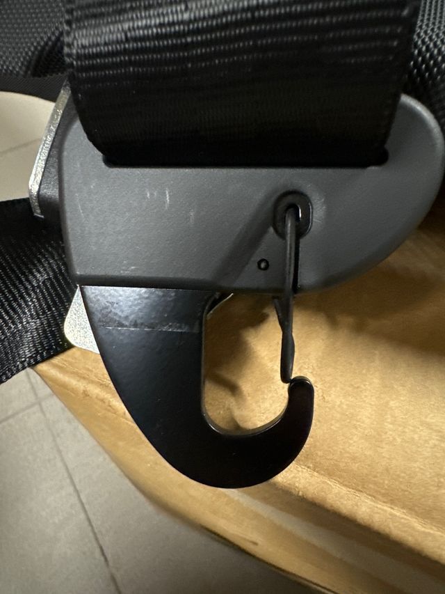 Audi Q5 - Set ORIGINAL mallas separadoras de carga