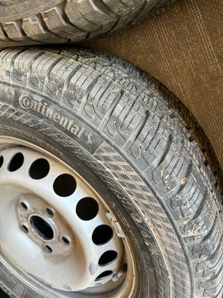 CASI REGALONEUMATICOS CON LLANTA CRAFTER / MAN TGE