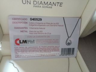 Colgante con diamante