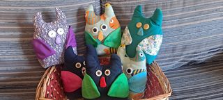 Sujeta puertas de búho.