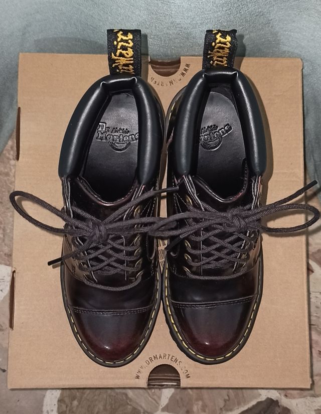 Dr.Martens Averil Cherry Red 23930600 Arcadia EU36