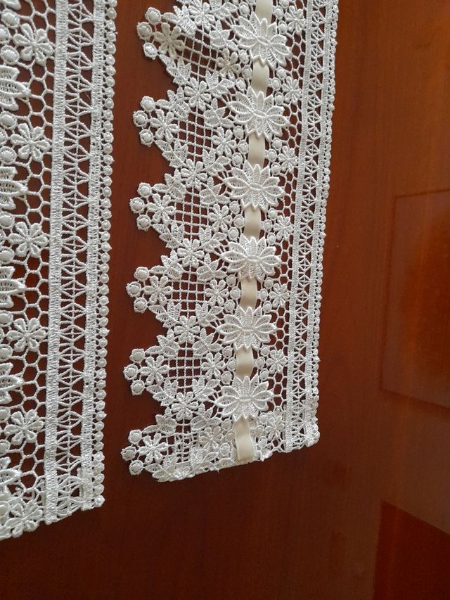 B Coppia bordure per asciugamani in pizzo macrame'