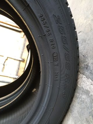 Vendo 2 Neumáticos en perfecto estado