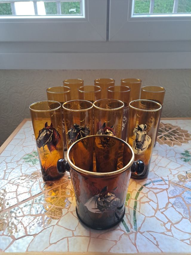 Juego de vasos con cubo whisky