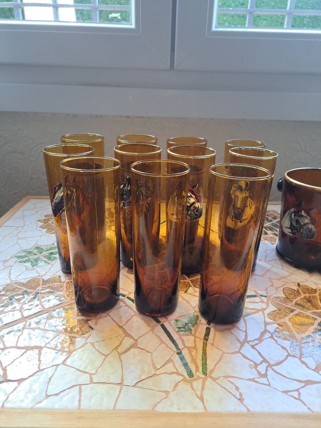 Juego de vasos con cubo whisky