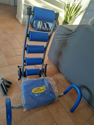 Attrezzo per addominali 