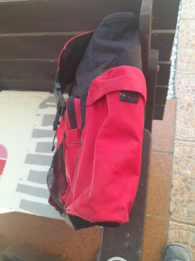 BORSA ZAINO MARLBORO