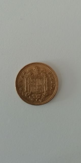 Moneda antigua de 1966