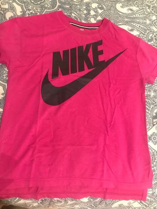 camiseta de Nike talla 12-13 años